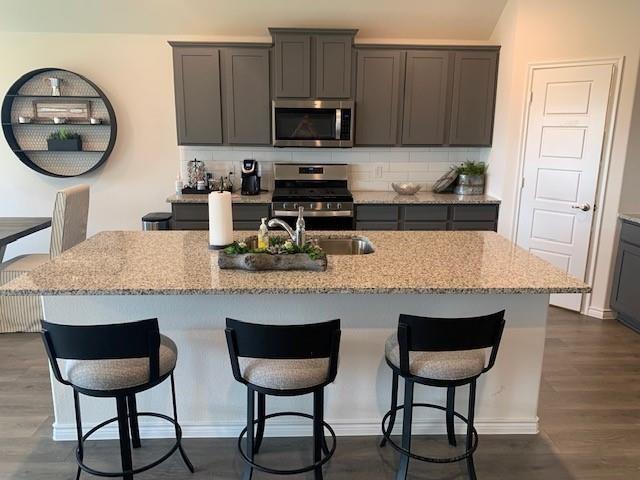 Building Photo - 712 Feldspar Way