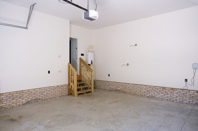 Building Photo - 9 Stall St