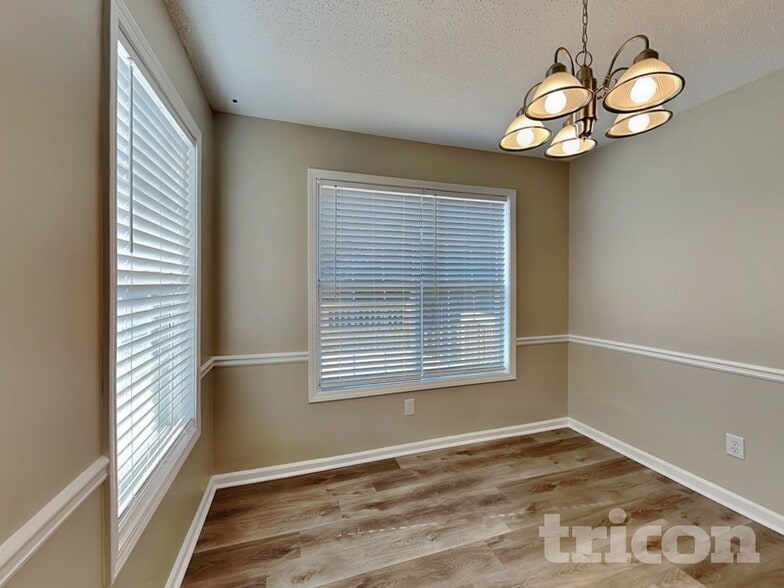 Building Photo - 51 Pates Lake Dr