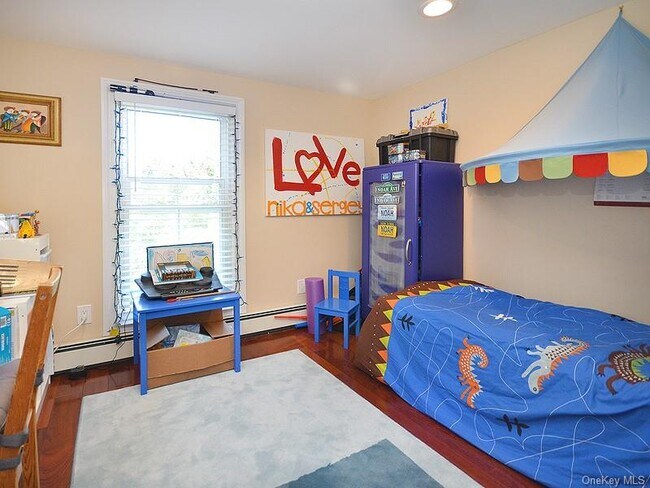 Building Photo - 82 Central Ave