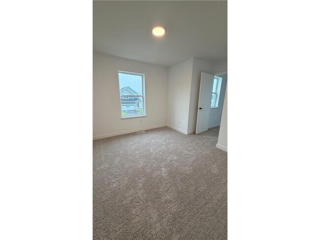 Building Photo - 22348 Isla Wy