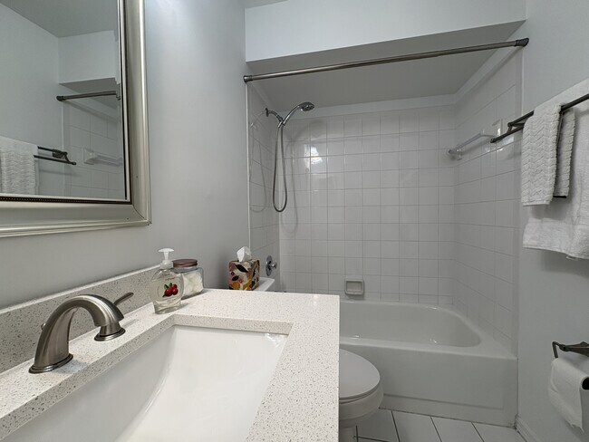 Building Photo - 133 Wading Bird Cir