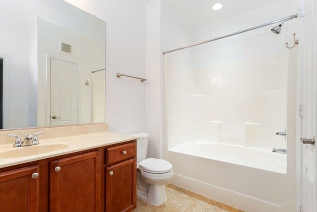 Building Photo - 5329 Warminster Dr
