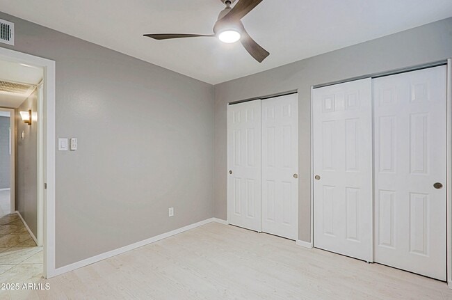 Building Photo - 8402 E Coronado Rd