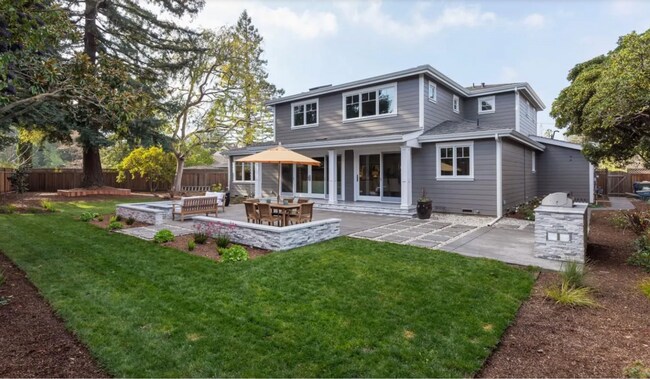 Building Photo - Stunning Designer Home in South Los Altos on a Premier Cul-de-sac.