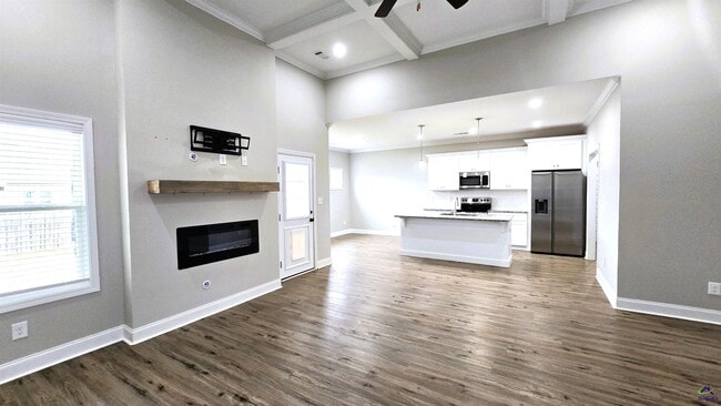 Building Photo - 1006 Adirondac Way