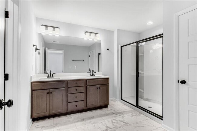 Building Photo - 4574 Cypress Pk Dr