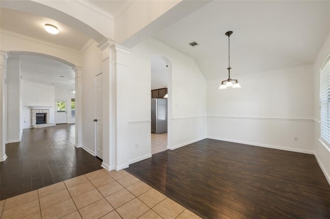 Building Photo - 3704 Pine Needle Cir