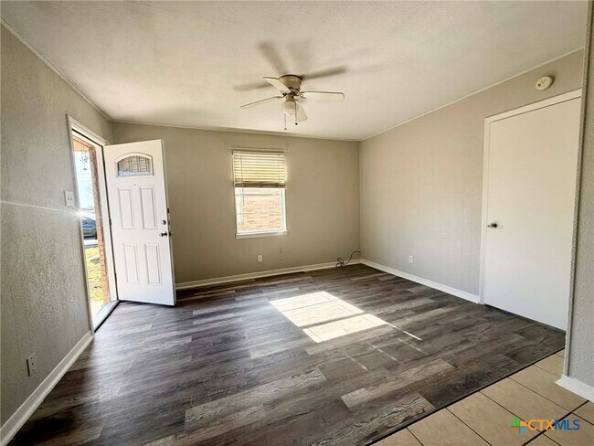 Building Photo - 1805 N W S Young Dr