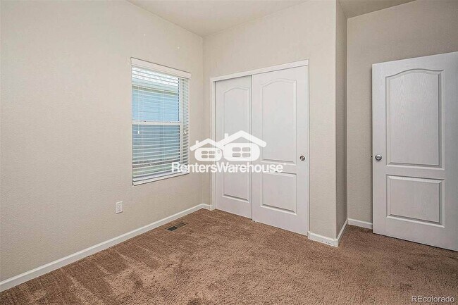 Building Photo - 488 Vista Blvd