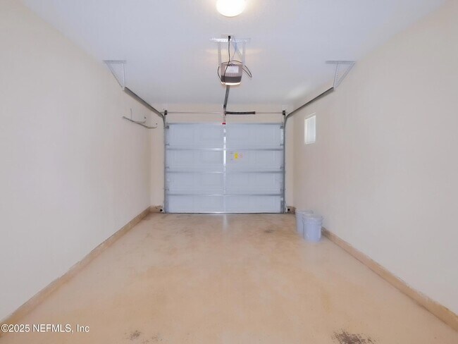 Building Photo - 10200 Belle Rive Blvd