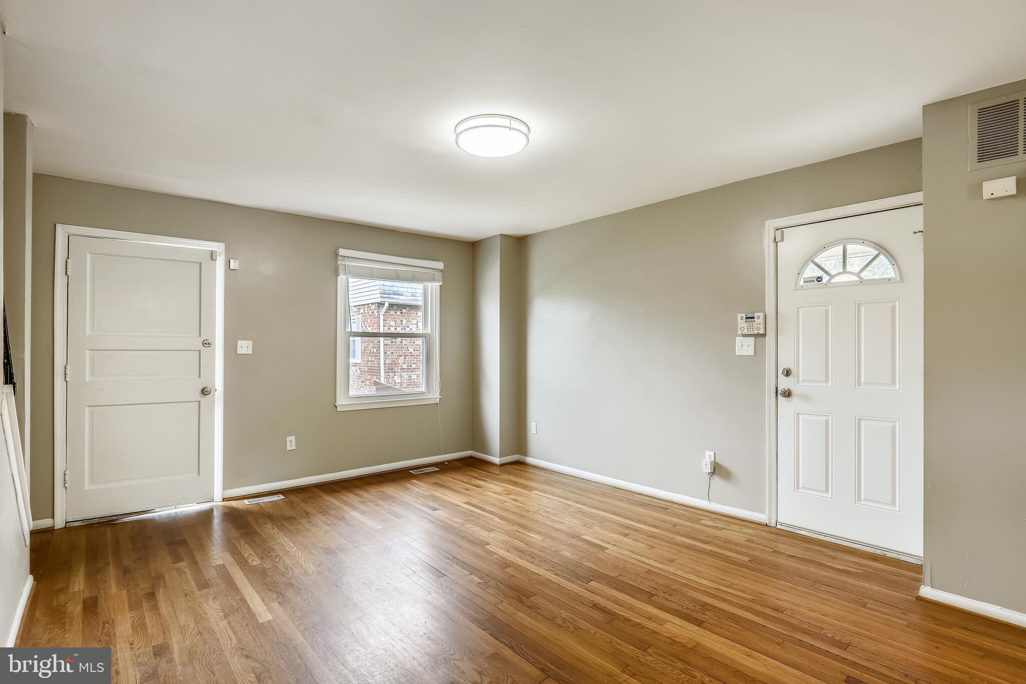 Building Photo - 81 Watkins Park Dr