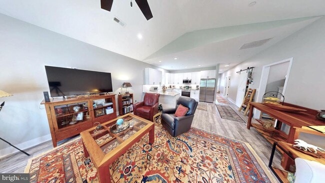 Primary Photo - 29345 Greenfield Ave