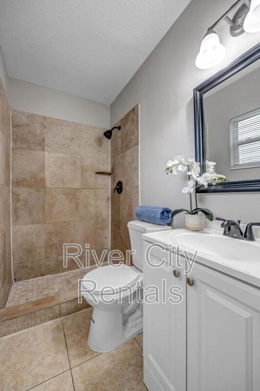 Building Photo - 743 Trambley Dr E
