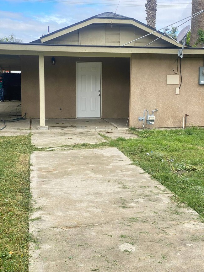 Building Photo - 148 N West St