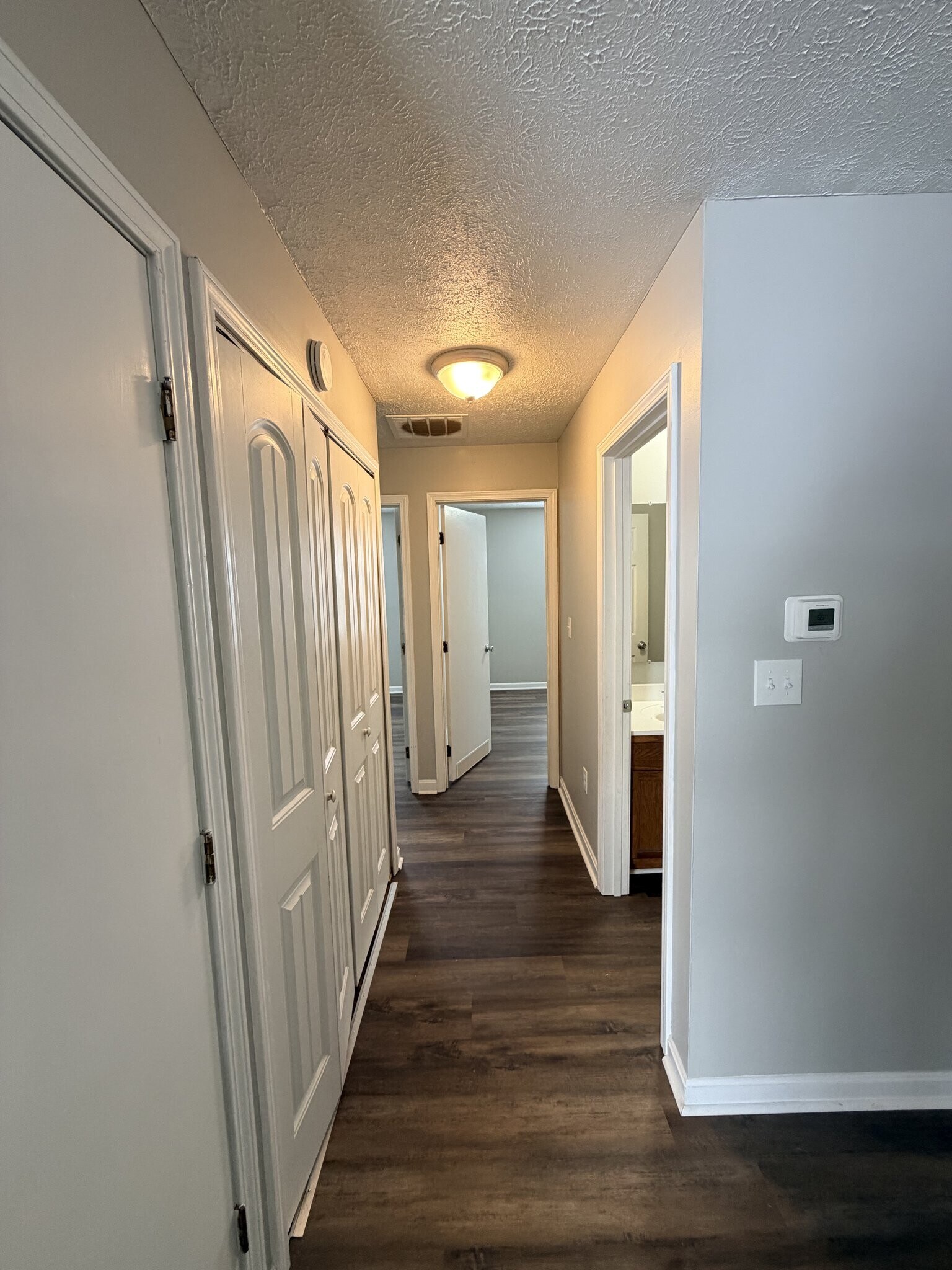 Building Photo - 8435 Shell Ln NW