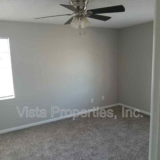 Building Photo - 1603 Gagel Ave