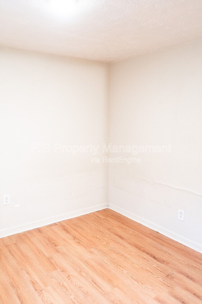 Building Photo - 121 Pruett Pl