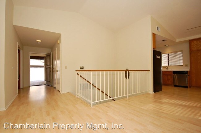 Building Photo - 1673 Madrone Gln