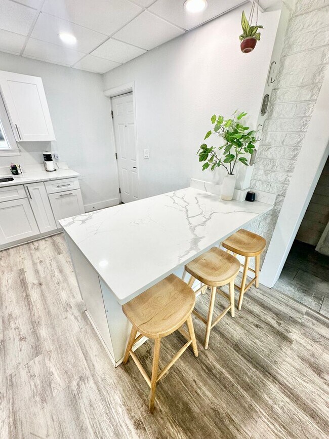 Building Photo - 334 Bluefish Dr