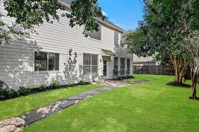 Building Photo - 3427 Shadowchase Dr