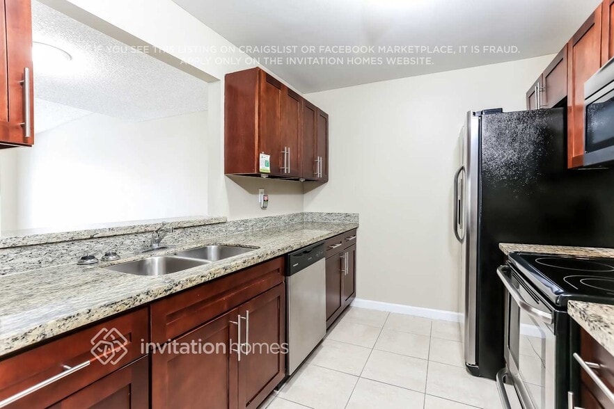 Building Photo - 6419 NW 192nd Terrace