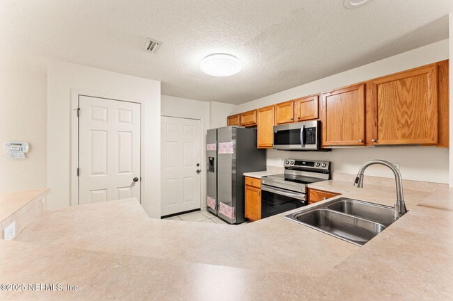 Building Photo - 8550 Argyle Business Loop