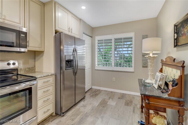 Building Photo - 3002 Sandpiper Bay Cir