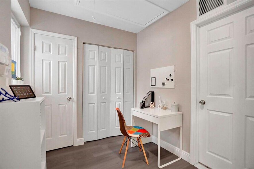 Building Photo - 1773 SW 28th Way