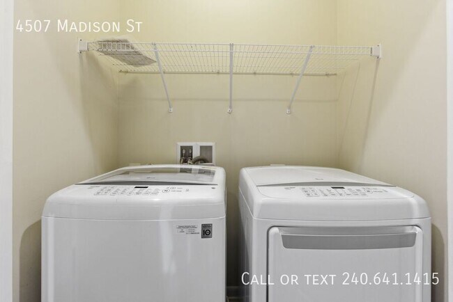 Building Photo - 4507 Madison St