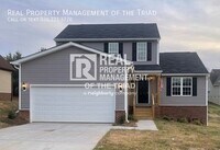 Building Photo - 357 Royal Fern Dr