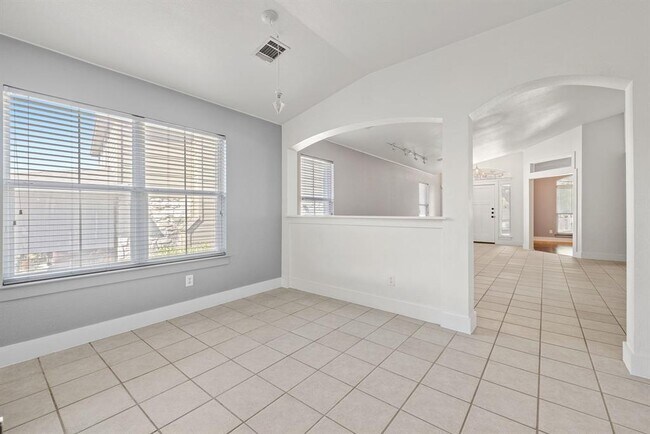 Building Photo - 9324 Muskberry Cove