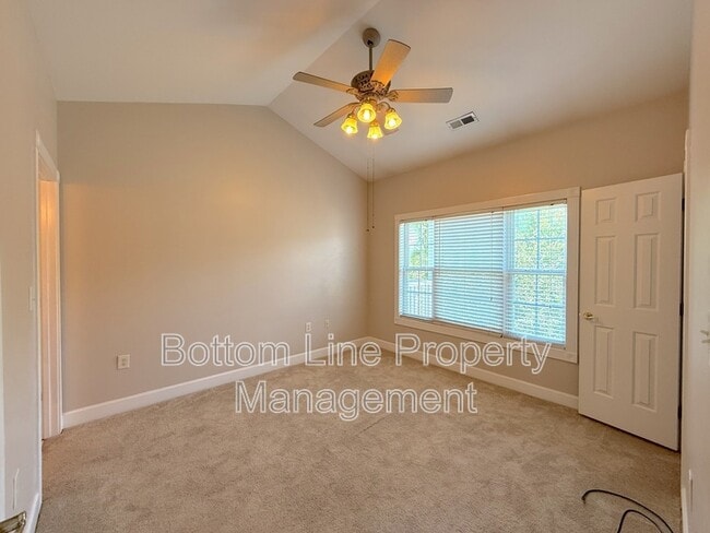 Building Photo - 8639 Coralbell Ln