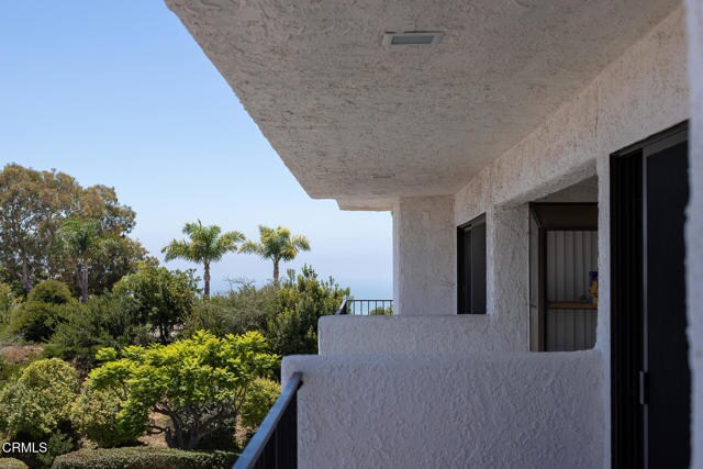 Building Photo - 835 Casmalia Ln