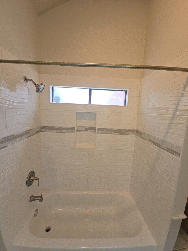Building Photo - 8718 Roaring Point Dr