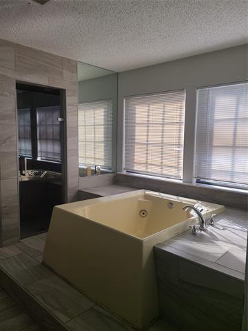 Building Photo - 305 Centennial Blvd