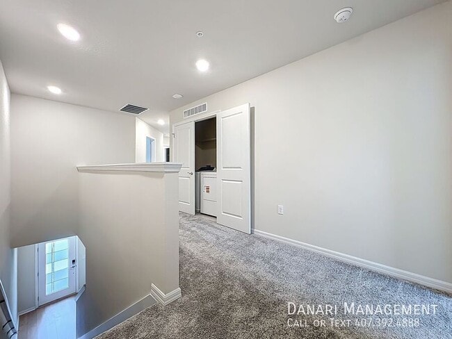 Building Photo - 431 Meadowland Pt