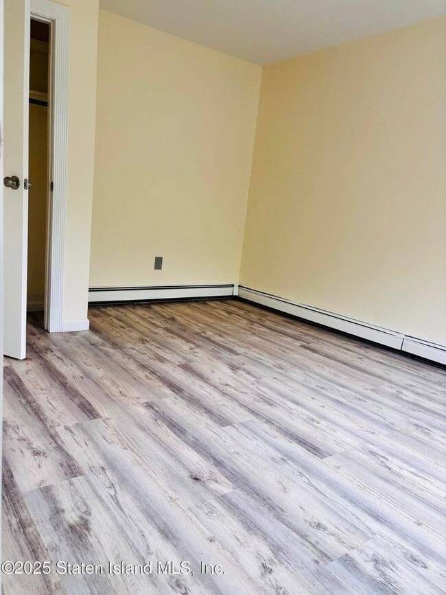 Building Photo - 145 Sandalwood Dr
