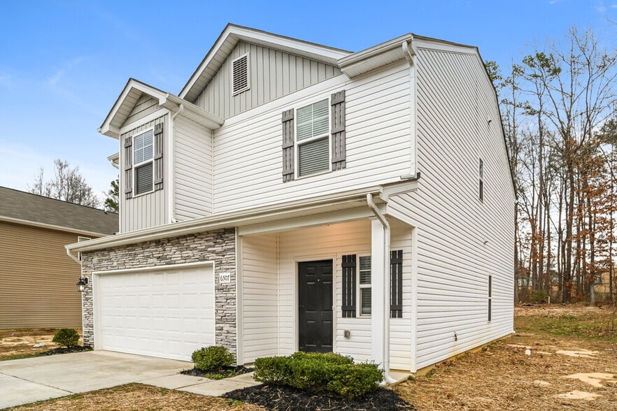 Building Photo - 6507 Karenstone Dr