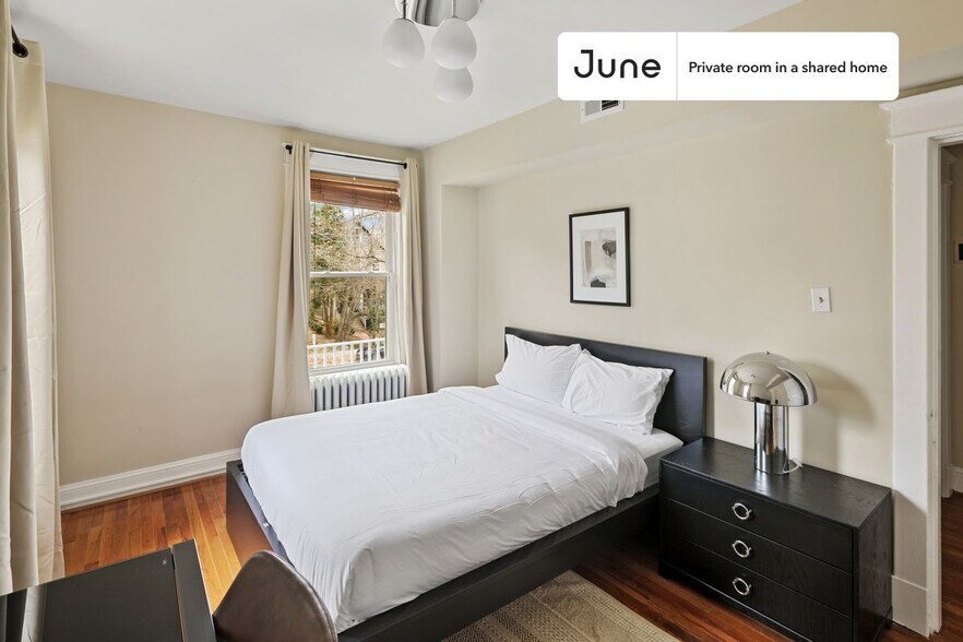 Primary Photo - Room in Shared 5 bed/3 bath home