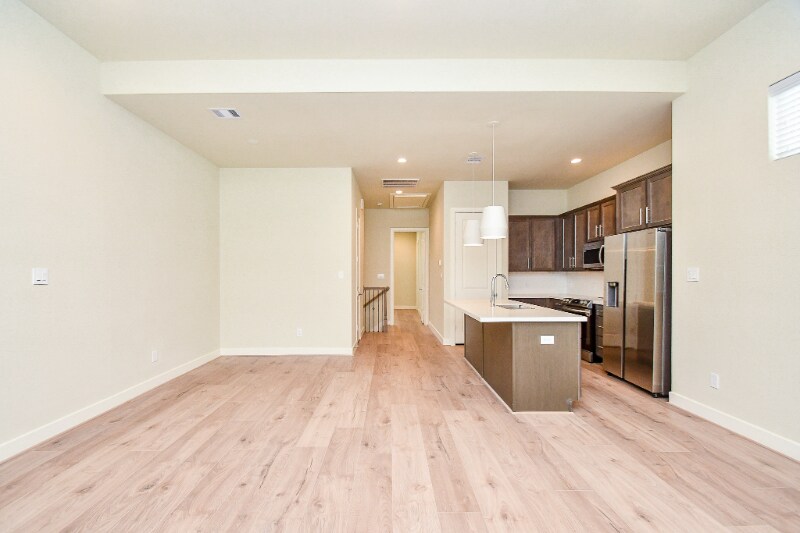 Building Photo - 2307 Warhol Wy