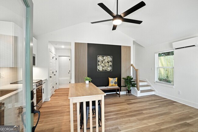 Building Photo - 1597 Glenwood Ave SE