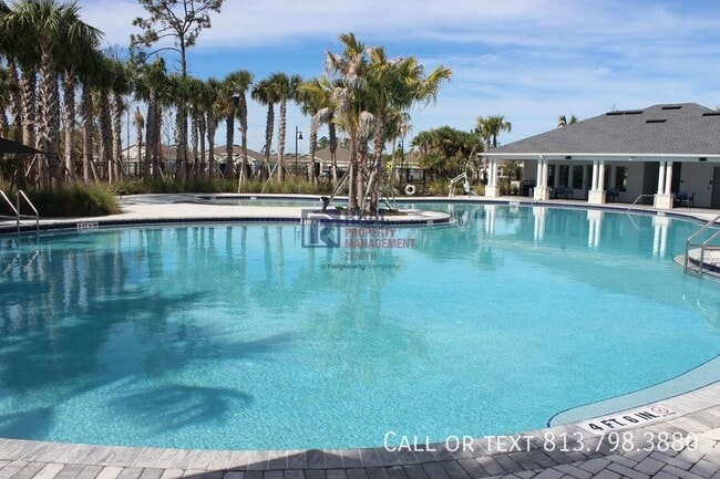 Building Photo - 1716 Tropical Oasis Ave