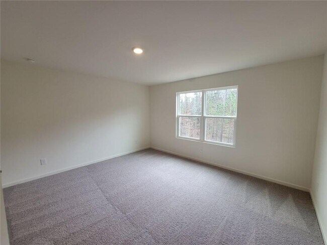 Building Photo - 3560 Eagle Ct