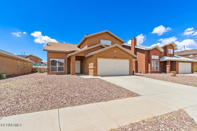 Building Photo - 11941 Mesquite Lake Ln