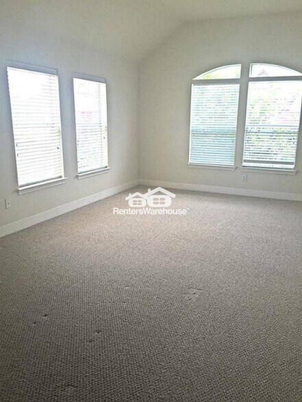 Building Photo - 4100 Blossom St