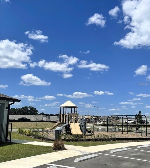 Building Photo - 35545 Shade Fern Ln