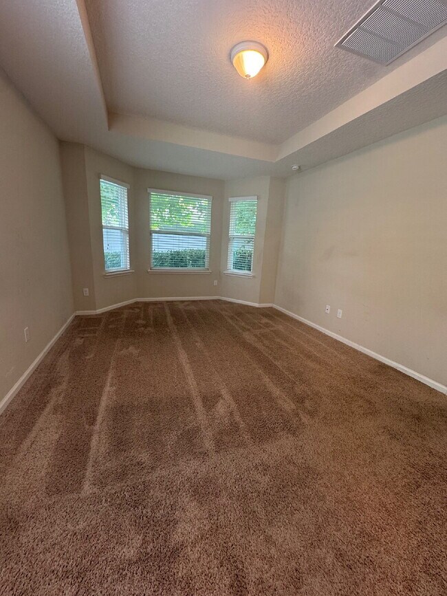 Building Photo - For Rent in Yellow Bluff Landing – Spaciou...
