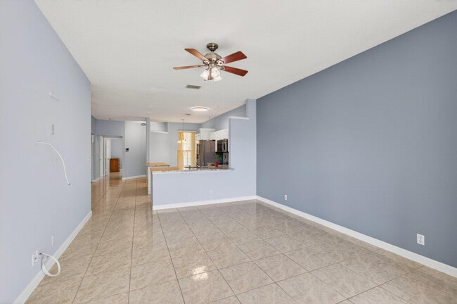 Building Photo - 3162 Via Poinciana