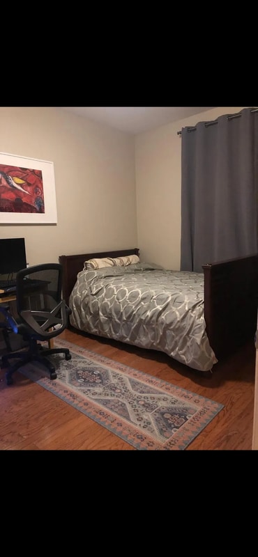 Building Photo - 842 W 15th Pl